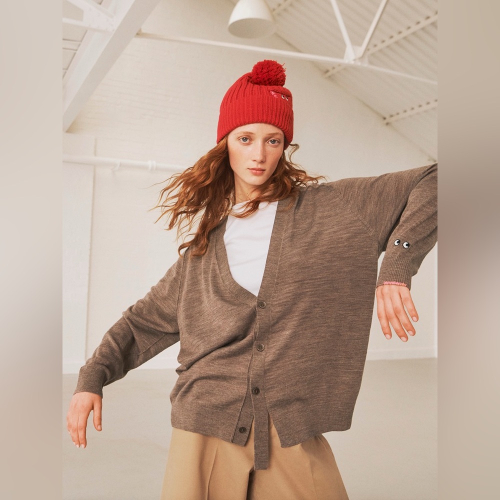 Uniqlo x Anya Hindmarch merino wool v neck cardigan in taupe color